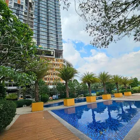 Affordable Studio Type Condo In Congressional Town Center